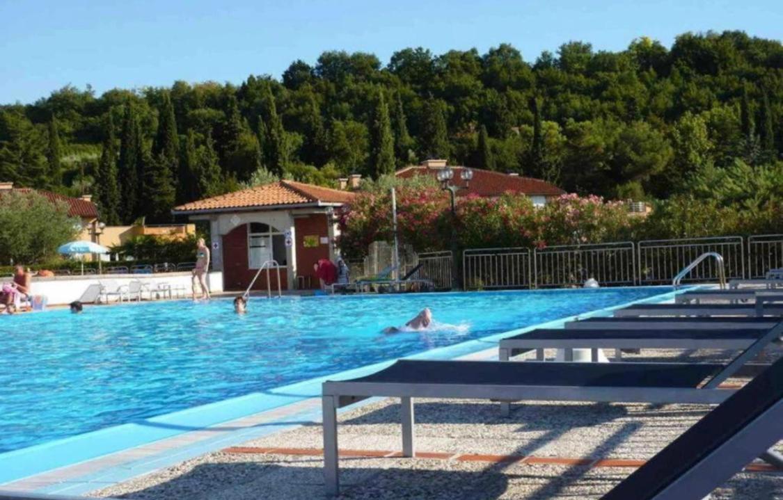 Hotel Stella Blue Floating House Portorose Esterno foto