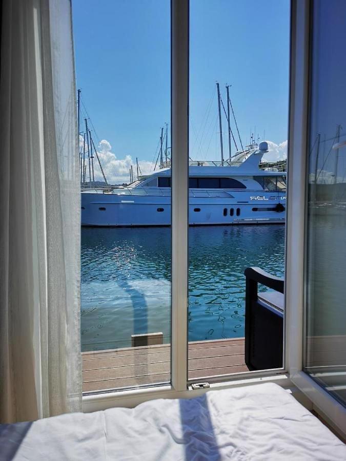 Hotel Stella Blue Floating House Portorose Esterno foto