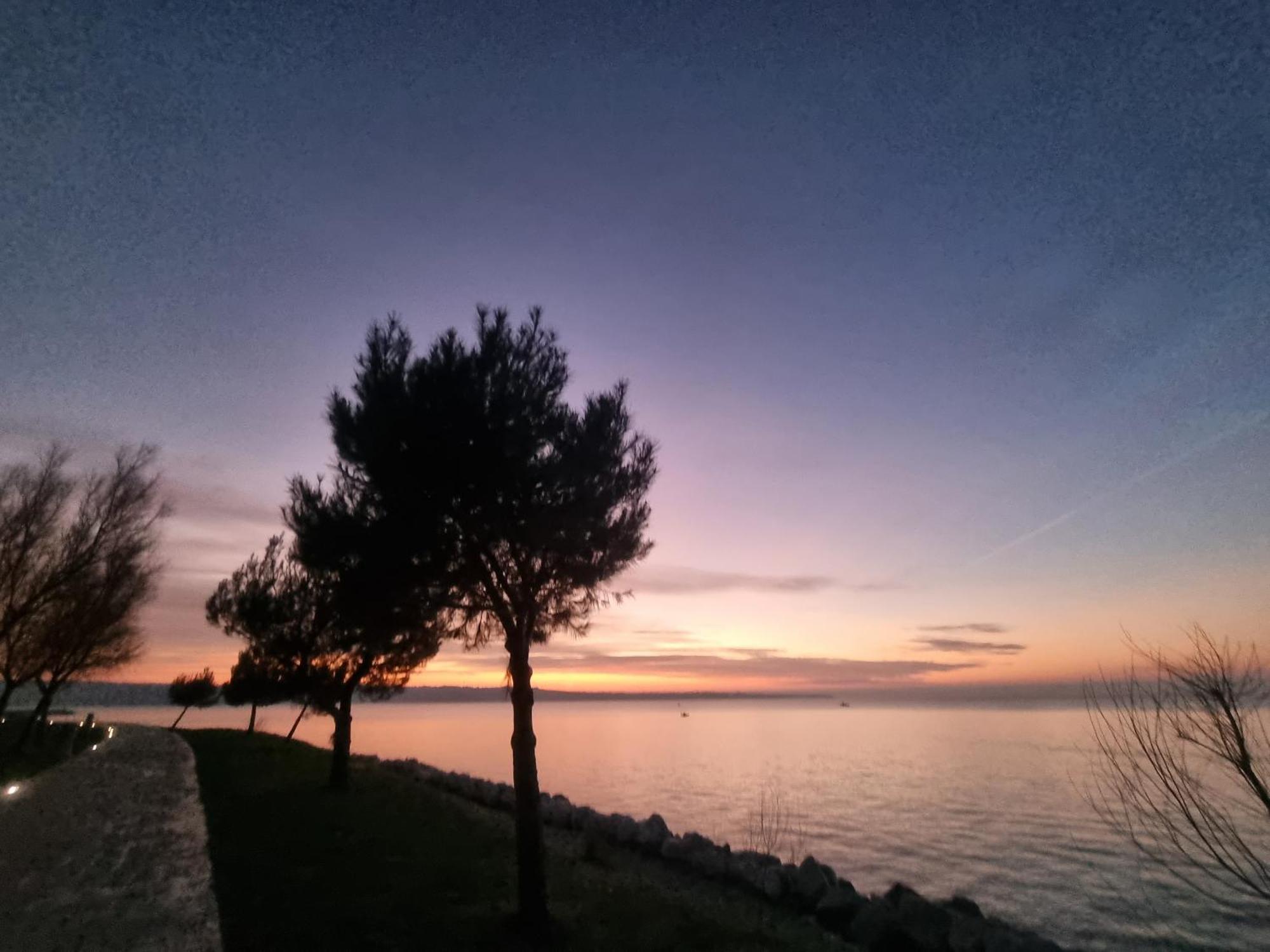 Hotel Stella Blue Floating House Portorose Esterno foto